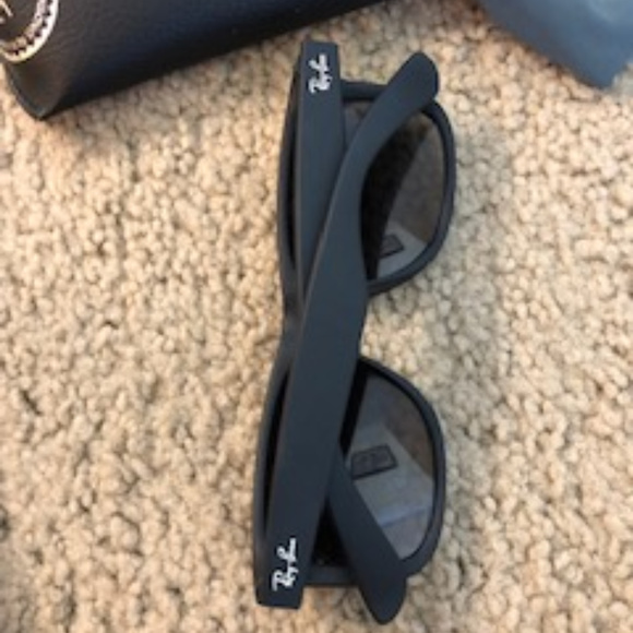 RayBan Justin Classic RB4165 Black Polorized Black